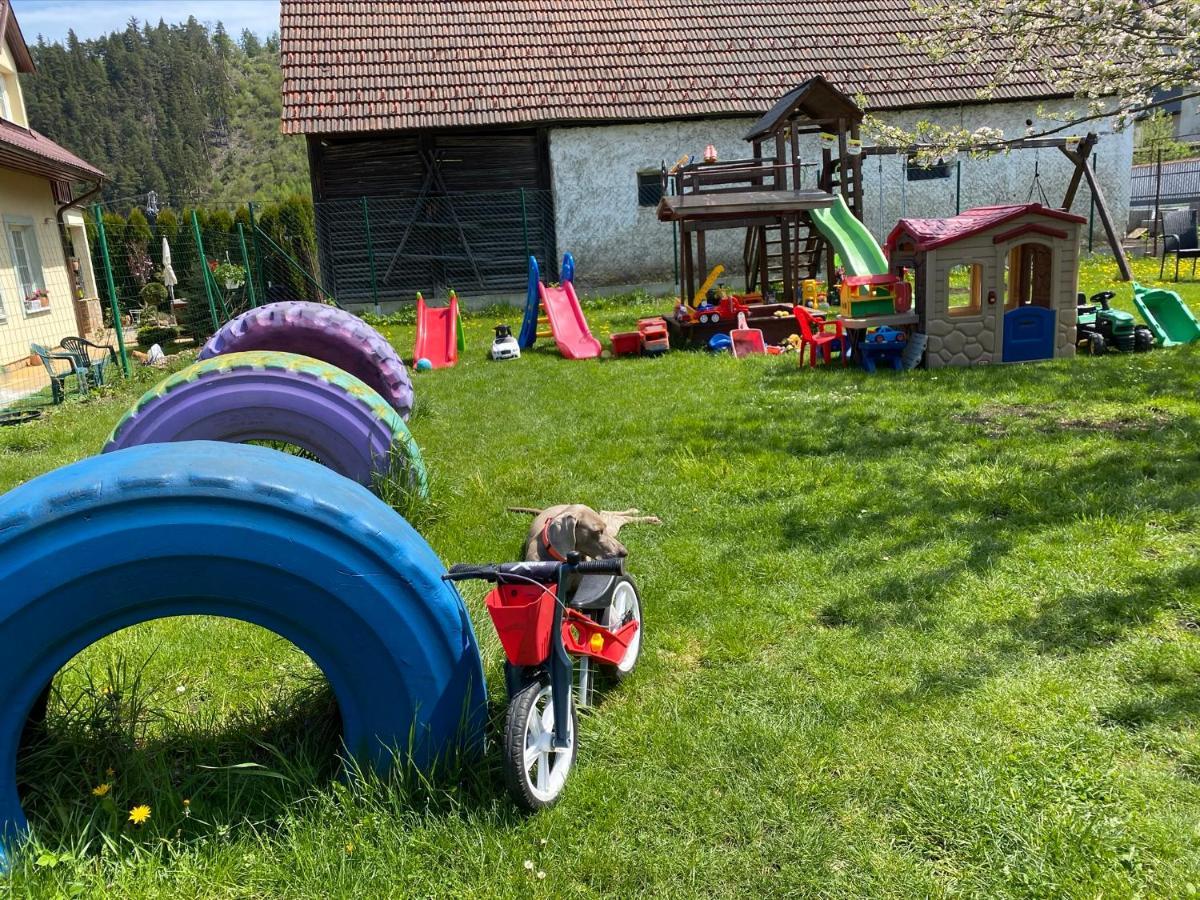 Penzion U Konika Liptovský Ján Exteriör bild